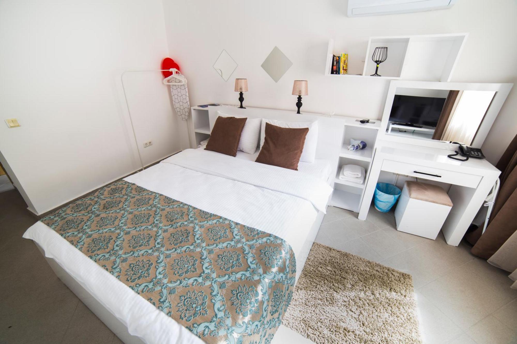 Mai Rooms By Downtown Fethiye Eksteriør bilde